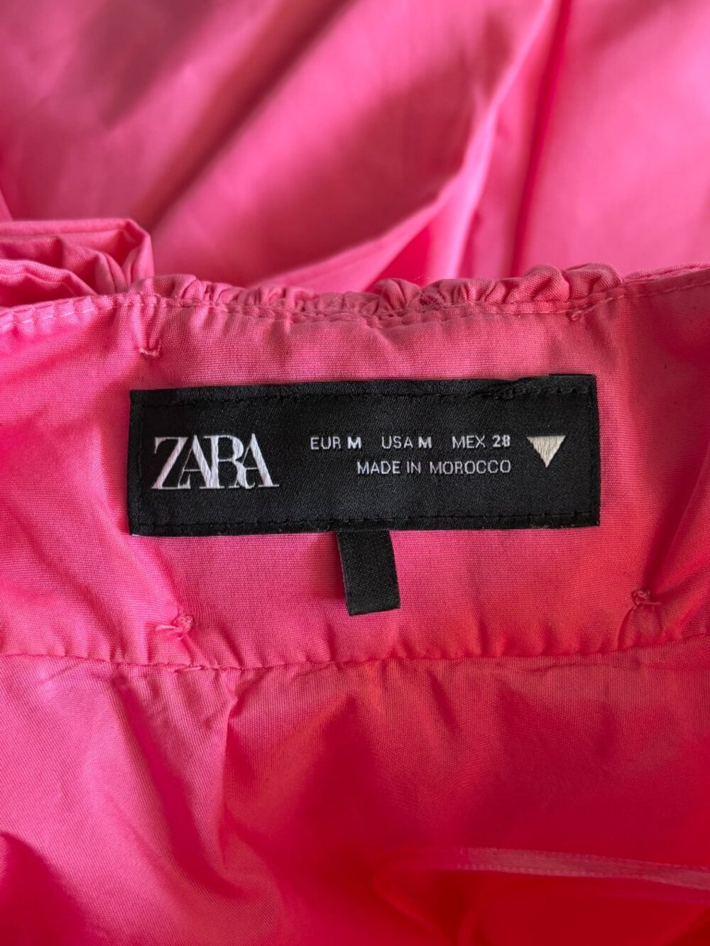 Zara Pink Dress with bow on the back - Picture 3 of 4